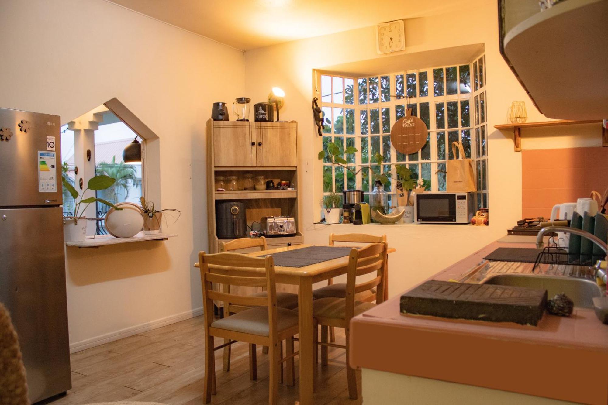 Apartment With Private Rooftop 450 M From The Beach Flic-en-Flacq Exteriör bild
